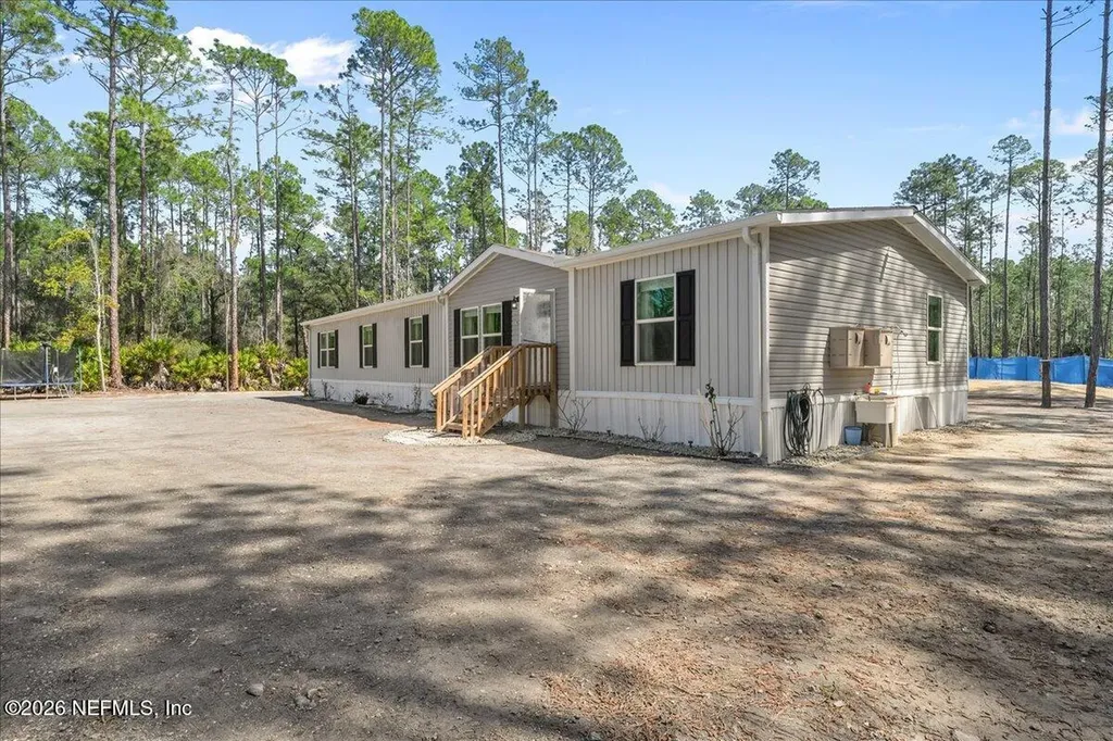 1427 S State Road 19 Palatka FL 32177