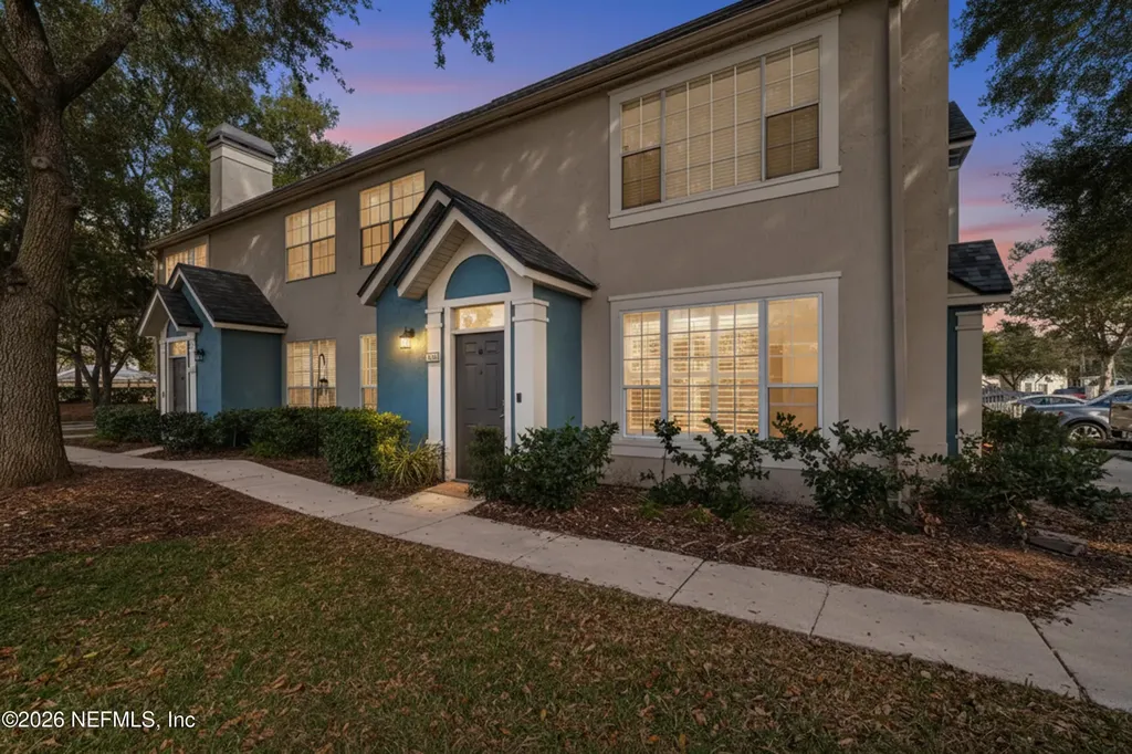 13700 Richmond Park Drive N Jacksonville FL 32224