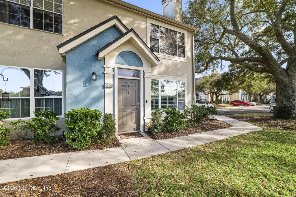 13700 Richmond Park Drive N Jacksonville FL 32224
