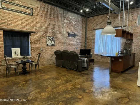 1050 Hendricks Avenue Jacksonville FL 32207