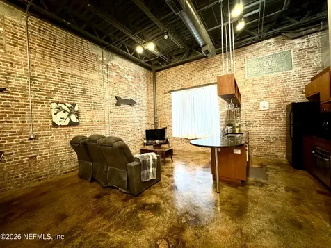 1050 Hendricks Avenue Jacksonville FL 32207