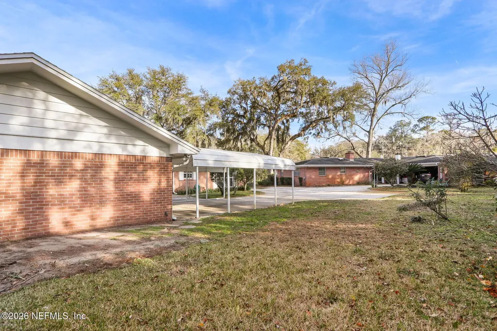 6906 Hanson Drive N Jacksonville FL 32210