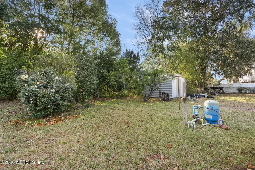 6906 Hanson Drive N Jacksonville FL 32210