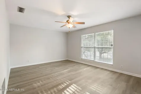 6906 Hanson Drive N Jacksonville FL 32210
