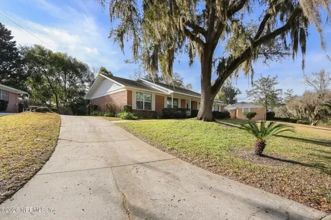 6906 Hanson Drive N Jacksonville FL 32210