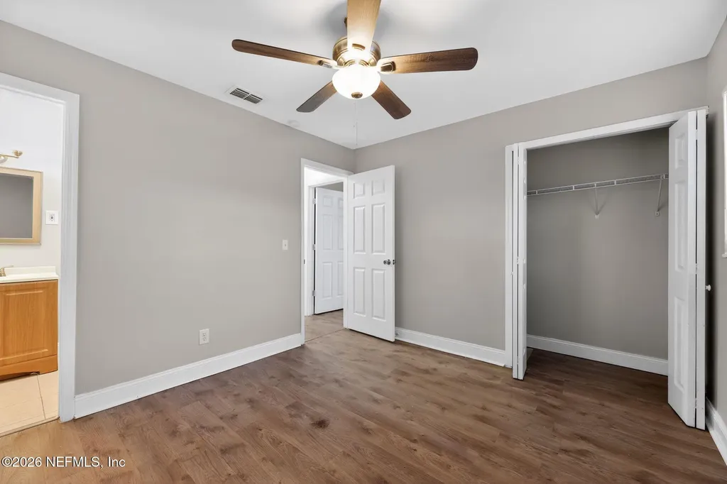 5426 Enchanted Drive Jacksonville FL 32244