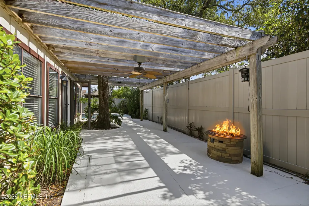 3933 Petite Drive W Jacksonville FL 32250