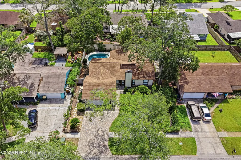 3933 Petite Drive W Jacksonville FL 32250