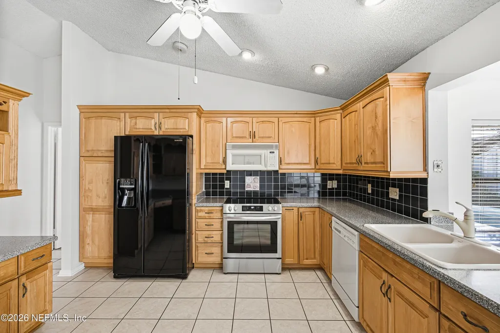 3933 Petite Drive W Jacksonville FL 32250