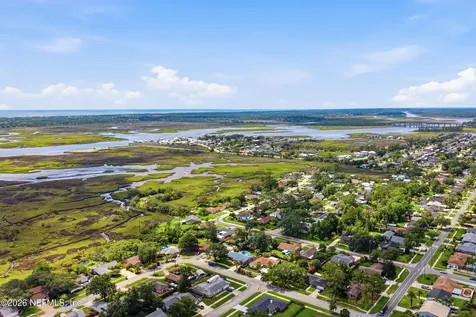 3933 Petite Drive W Jacksonville FL 32250