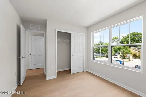 1303 Pangola Drive Jacksonville FL 32205