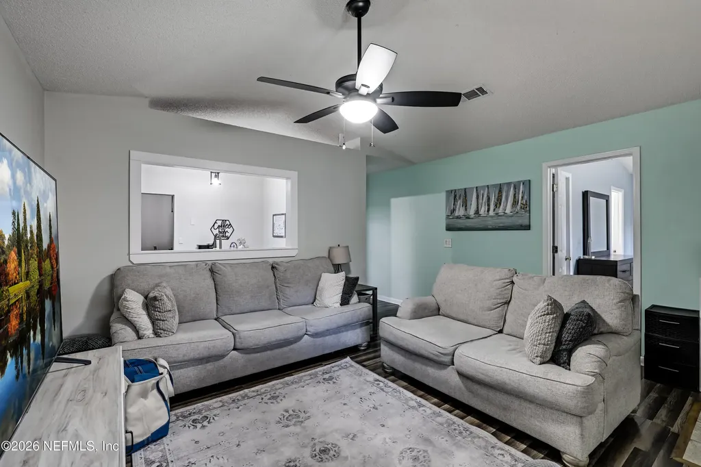 11187 Mikris Drive N Jacksonville FL 32225