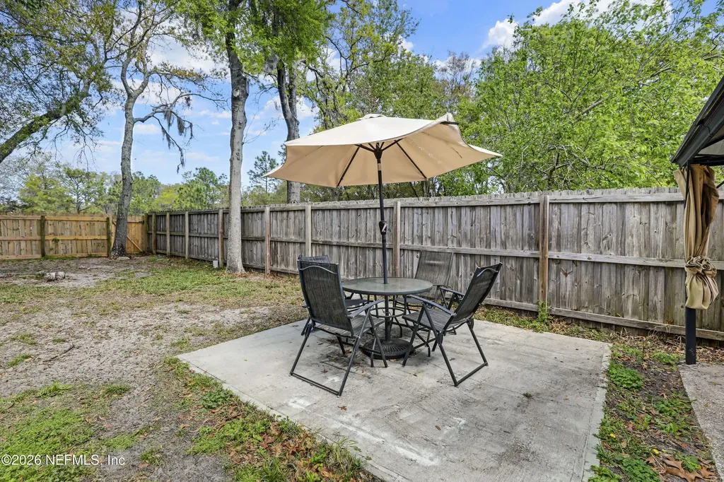 11187 Mikris Drive N Jacksonville FL 32225