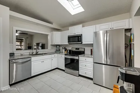11187 Mikris Drive N Jacksonville FL 32225