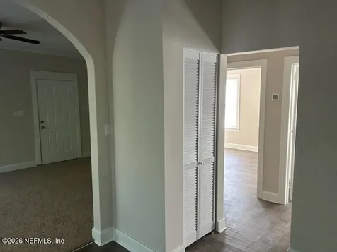 678 Ivy Street Jacksonville FL 32206