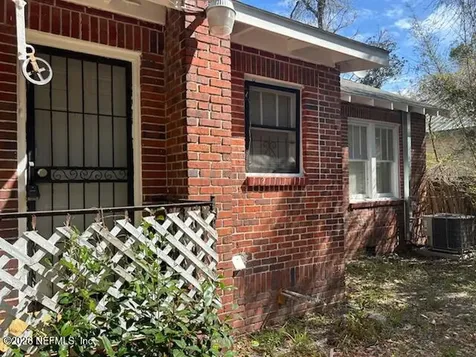 678 Ivy Street Jacksonville FL 32206