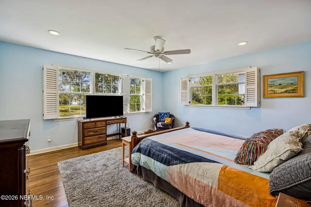 4805 Ortega Forest Drive Jacksonville FL 32210