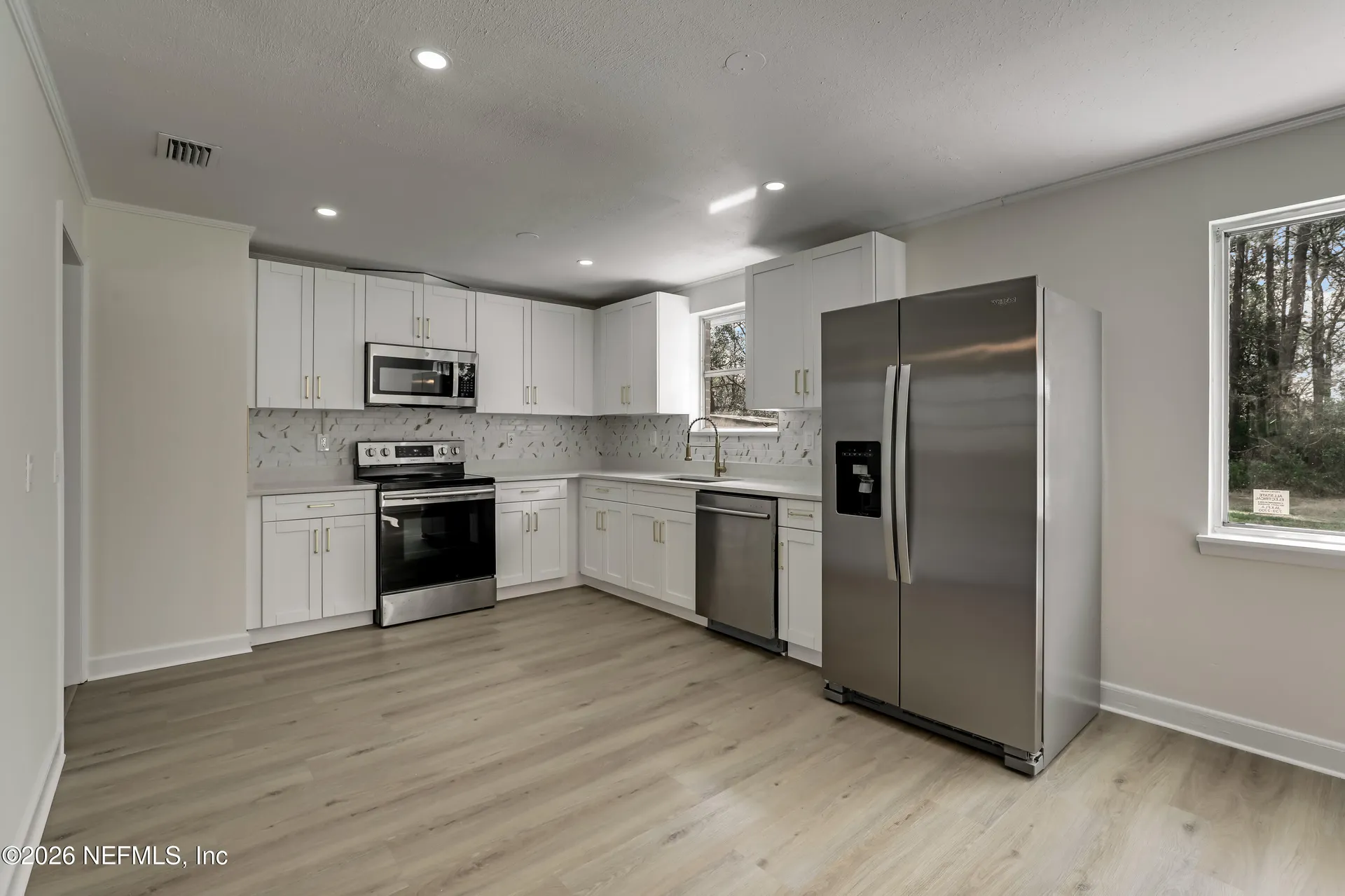 2864 Jerry Lane Jacksonville FL 32218