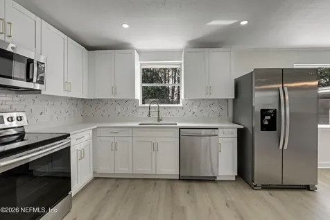 2864 Jerry Lane Jacksonville FL 32218
