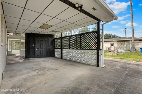 2864 Jerry Lane Jacksonville FL 32218
