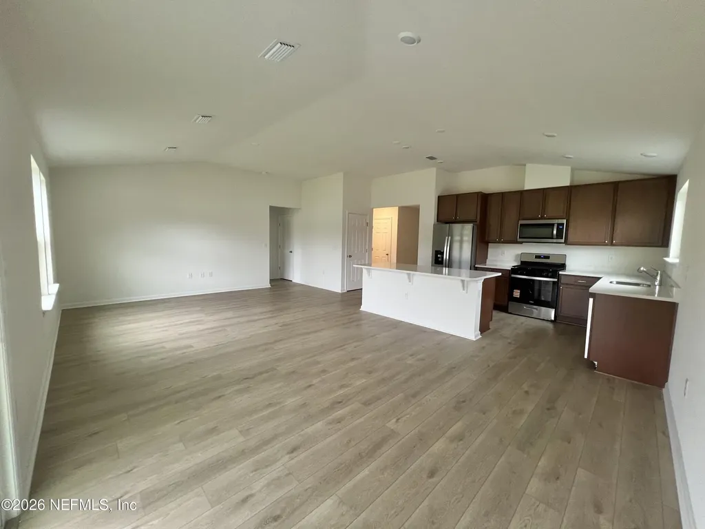 2757 Laurel Falls Drive Green Cove Springs FL 32043