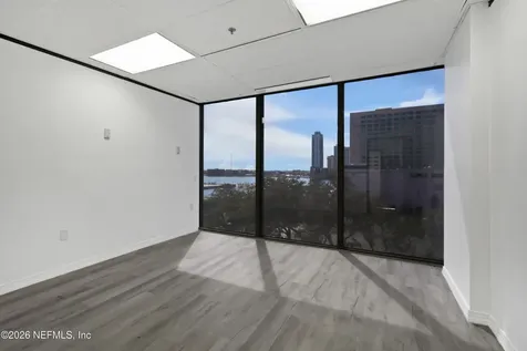 233 E Bay Street Jacksonville FL 32202