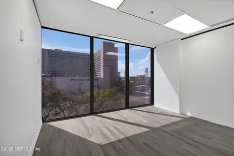 233 E Bay Street Jacksonville FL 32202
