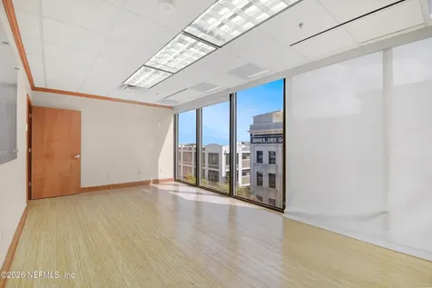 233 E Bay Street Jacksonville FL 32202