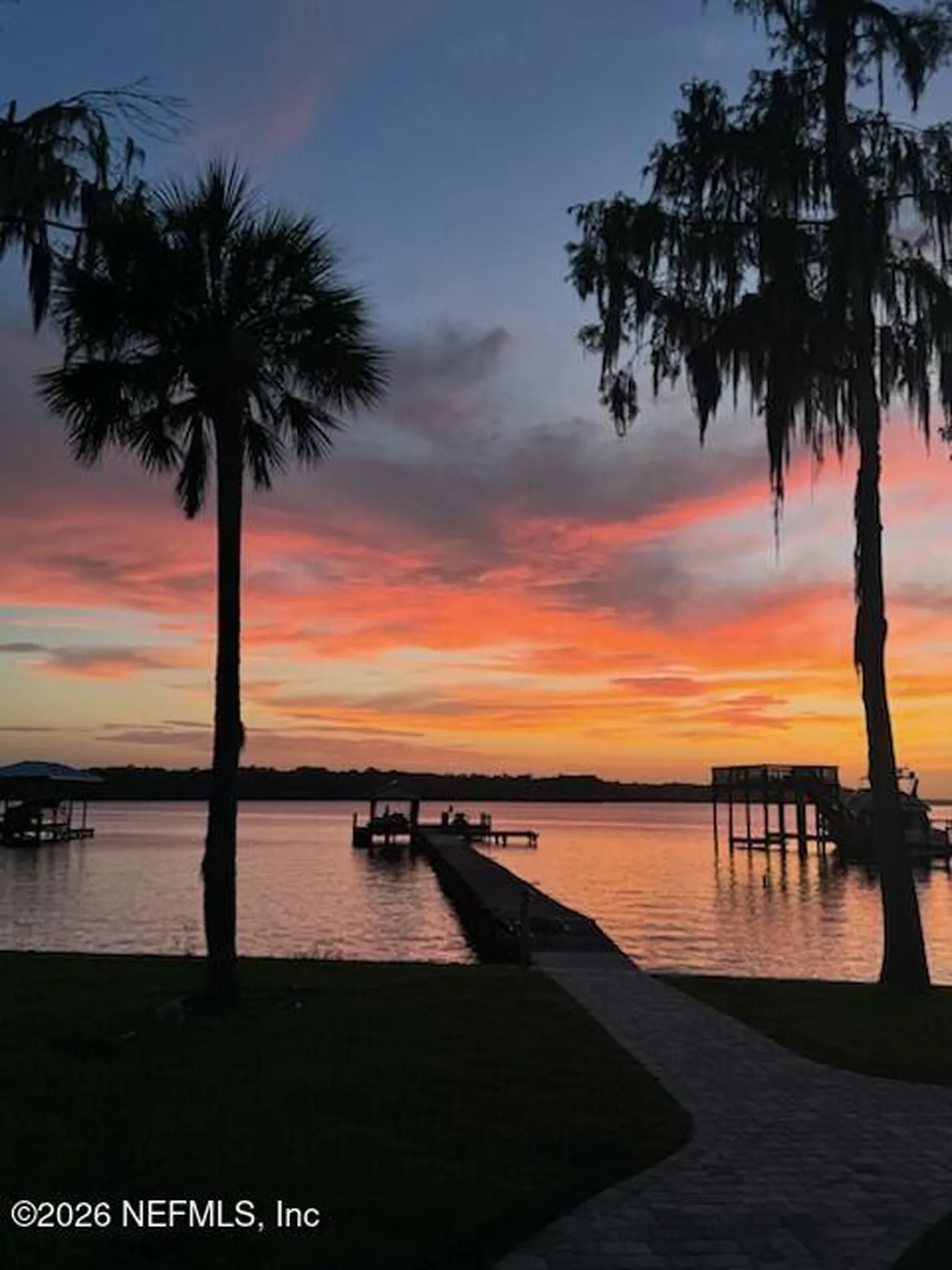 208 Lake George Point Drive Georgetown FL 32139