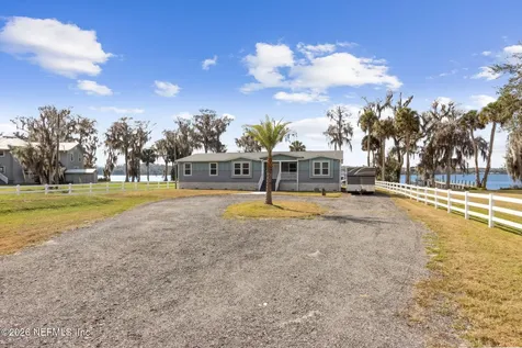 208 Lake George Point Drive Georgetown FL 32139