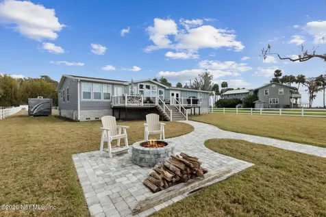 208 Lake George Point Drive Georgetown FL 32139