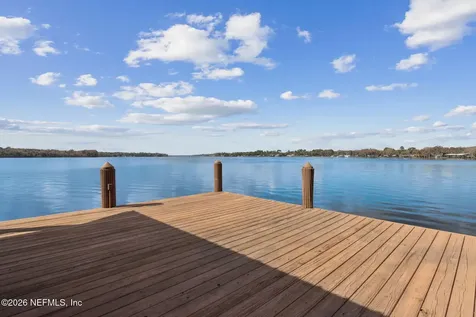 208 Lake George Point Drive Georgetown FL 32139