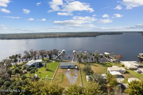 208 Lake George Point Drive Georgetown FL 32139