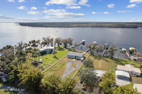 208 Lake George Point Drive Georgetown FL 32139