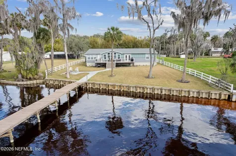 208 Lake George Point Drive Georgetown FL 32139