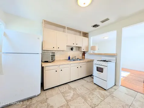 1630 Larue Avenue Jacksonville FL 32207