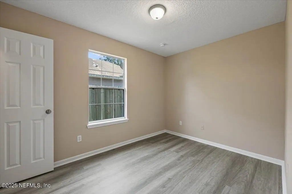 4527 Clairmont Road Jacksonville FL 32207