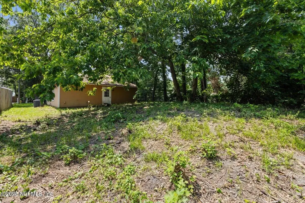 4527 Clairmont Road Jacksonville FL 32207