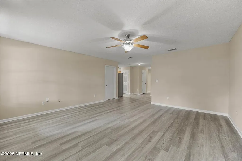 4527 Clairmont Road Jacksonville FL 32207