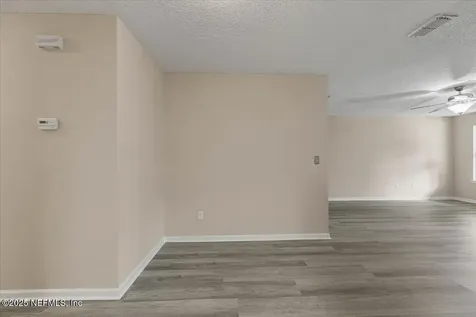 4527 Clairmont Road Jacksonville FL 32207