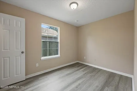 4527 Clairmont Road Jacksonville FL 32207