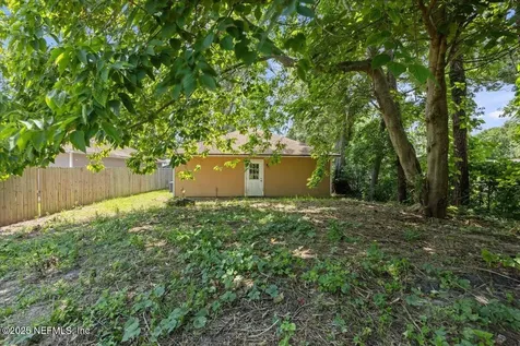 4527 Clairmont Road Jacksonville FL 32207