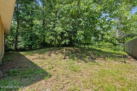 4527 Clairmont Road Jacksonville FL 32207
