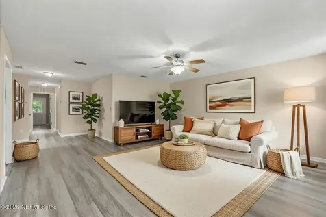 4527 Clairmont Road Jacksonville FL 32207