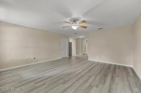 4527 Clairmont Road Jacksonville FL 32207