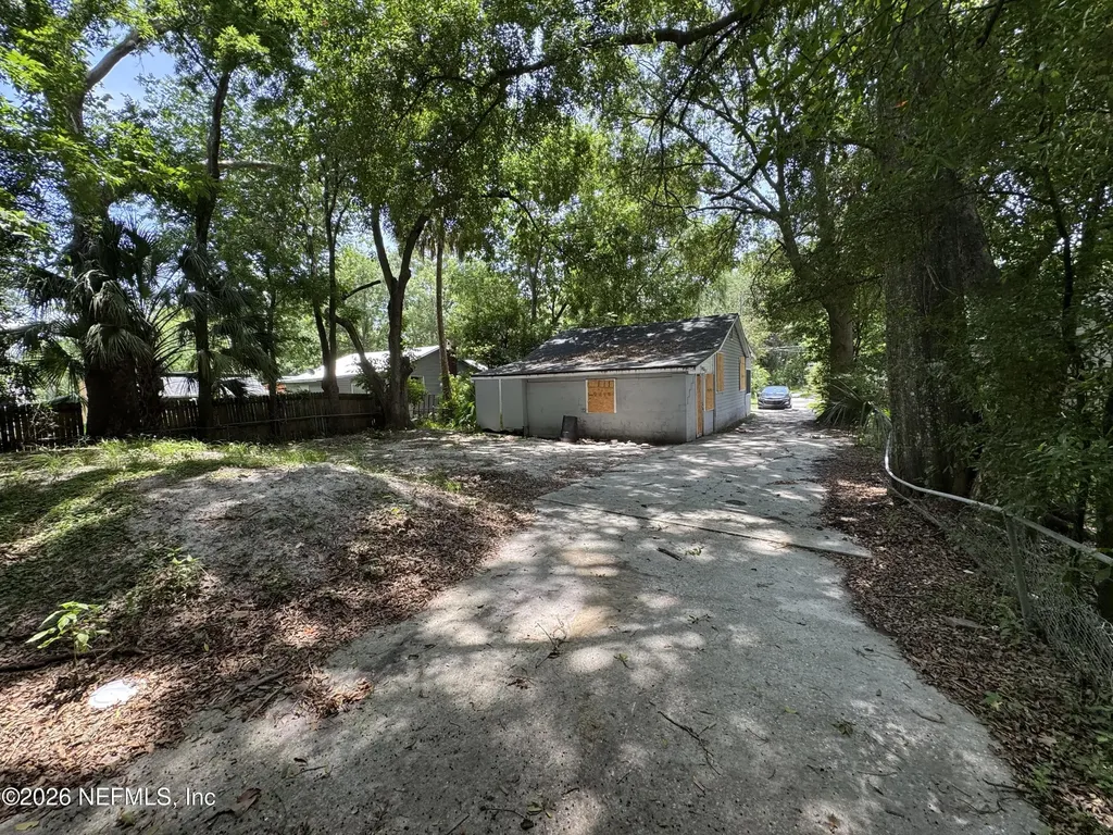 3325 Columbus Avenue Jacksonville FL 32254