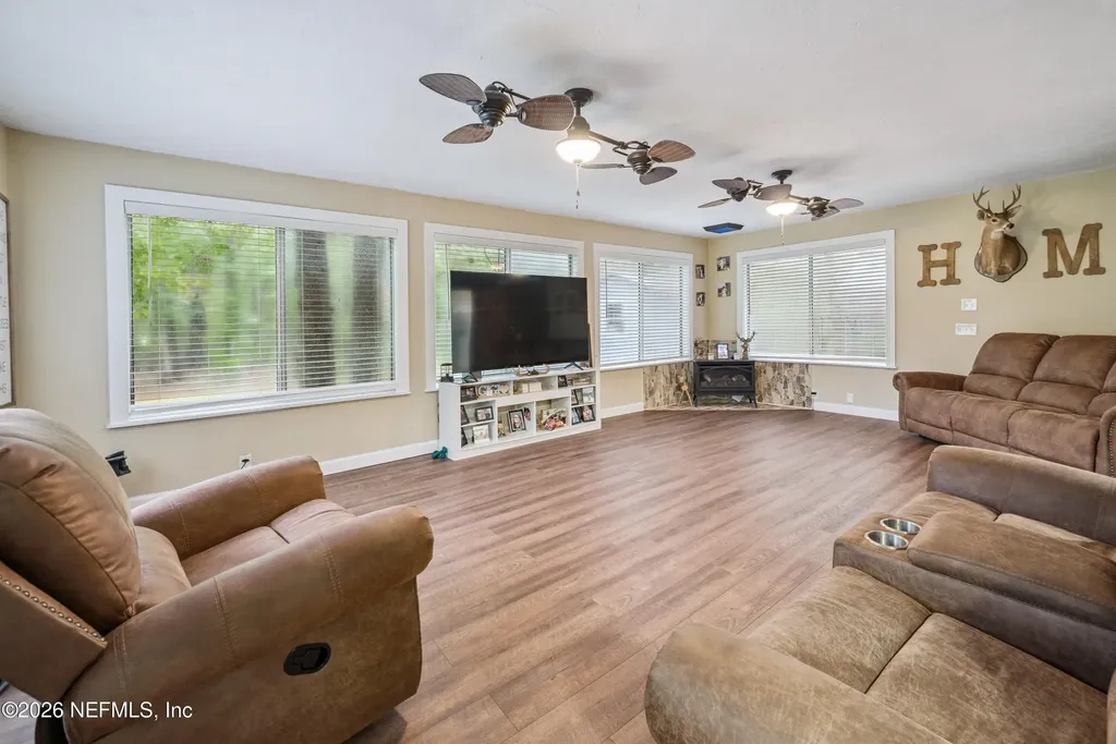 11309 SW 167th Circle Brooker FL 32622