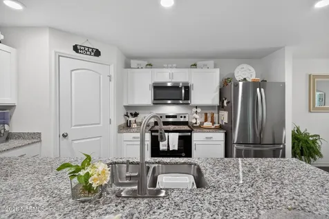 91 Raemoor Drive Palm Coast FL 32164