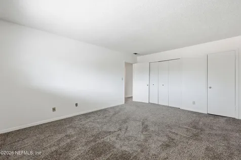 8153 Sutton Place N Jacksonville FL 32217
