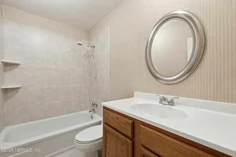 8153 Sutton Place N Jacksonville FL 32217